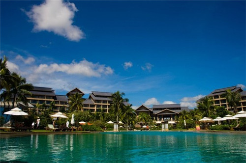 特色火锅加盟哪个公司好，德天肥牛海鲜火锅加盟店好不好运营